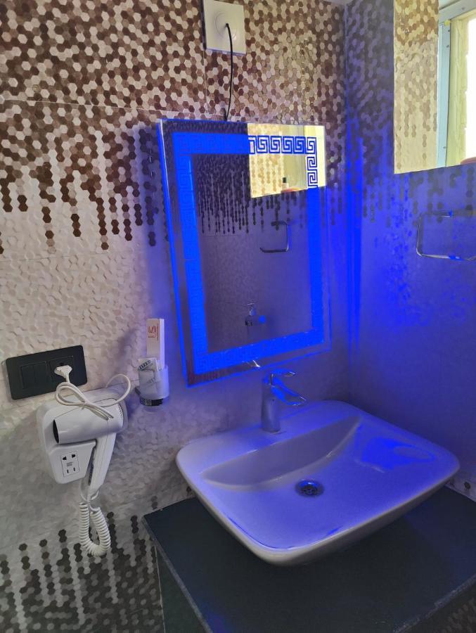 Unique Shantiniketan Ξενοδοχείο Sri Niketan Εξωτερικό φωτογραφία