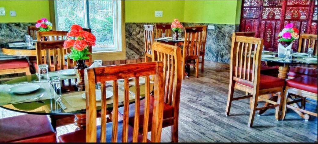 Unique Shantiniketan Ξενοδοχείο Sri Niketan Εξωτερικό φωτογραφία